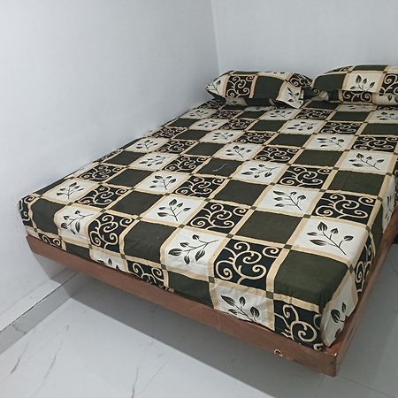 ホテル Vmg Vinayaga Residency Tiruchchendūr エクステリア 写真